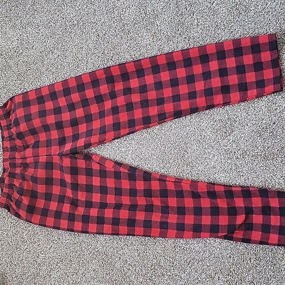 Childrens Place MAMA Bear Christmas pajama set - Picture 3 of 4